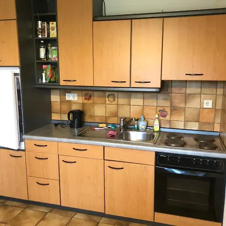 Rhoenblick Apartament *