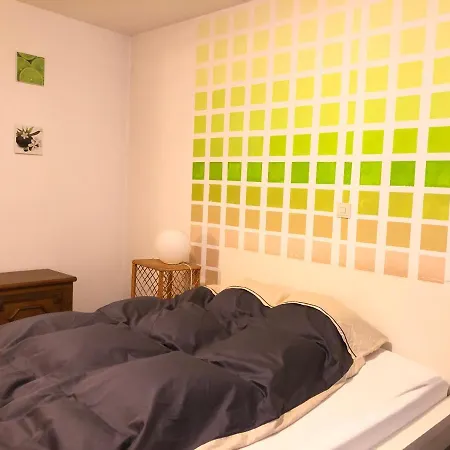 Rhoenblick Apartman *