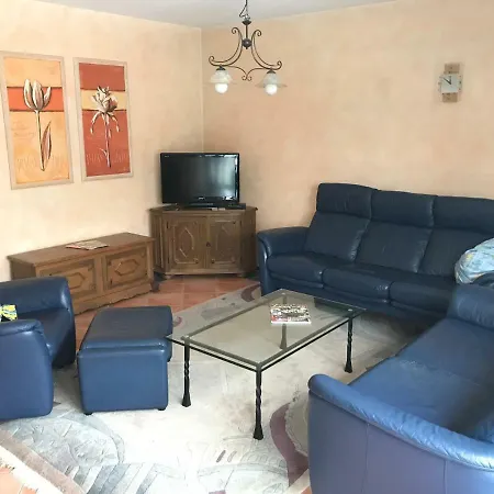 Rhoenblick Apartment *